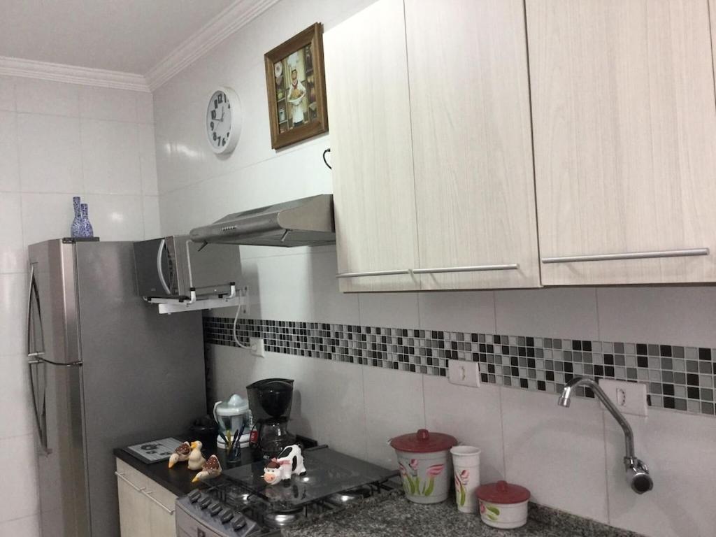 Apto Lindo Novo, Otima Localizacao Com Dois Dormitorios E Varanda Gourmet Praia Grande  Exterior photo